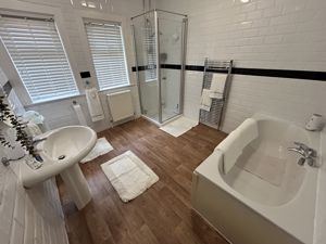 Photo 11- click for photo gallery